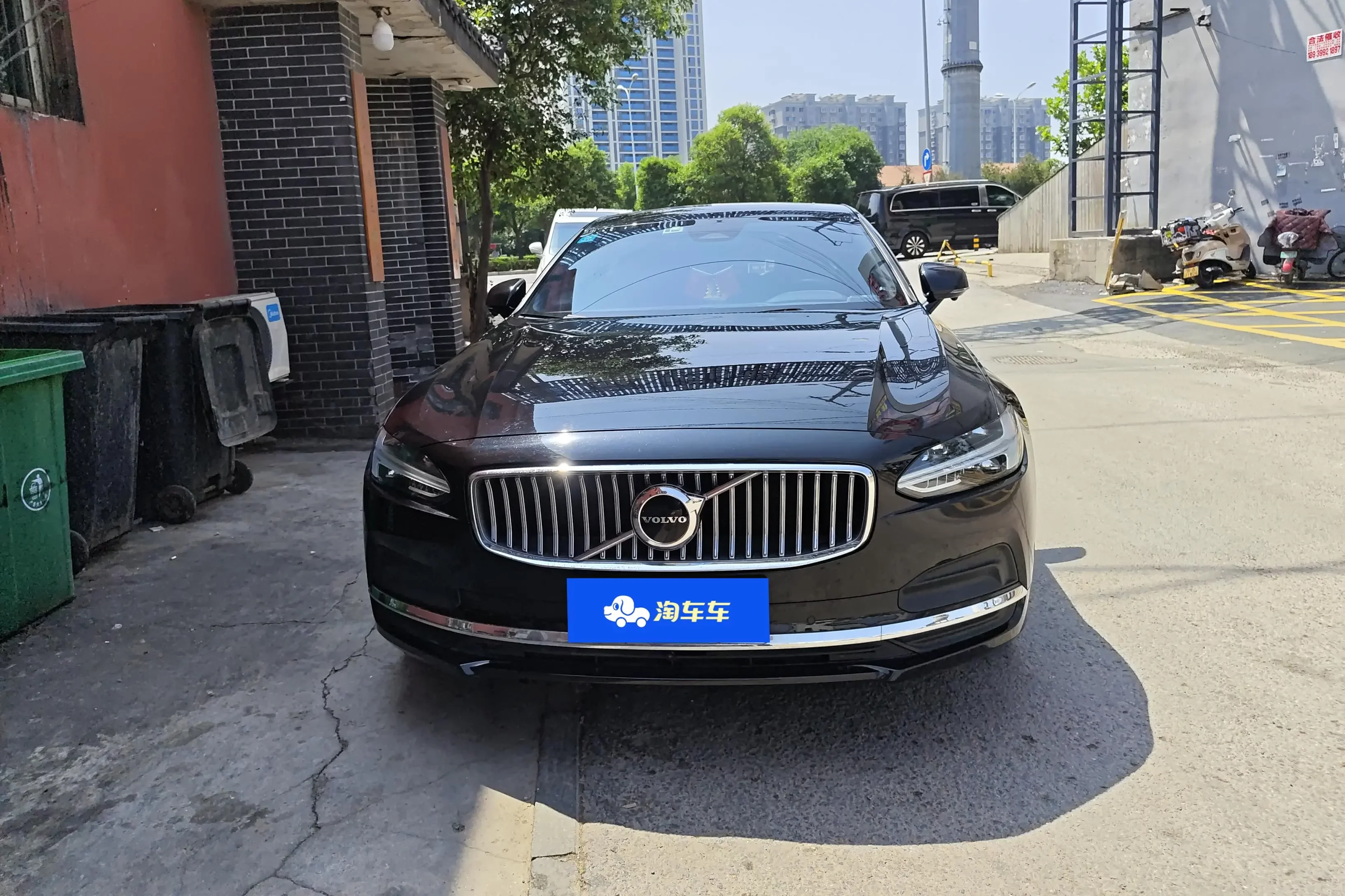Volvo S90