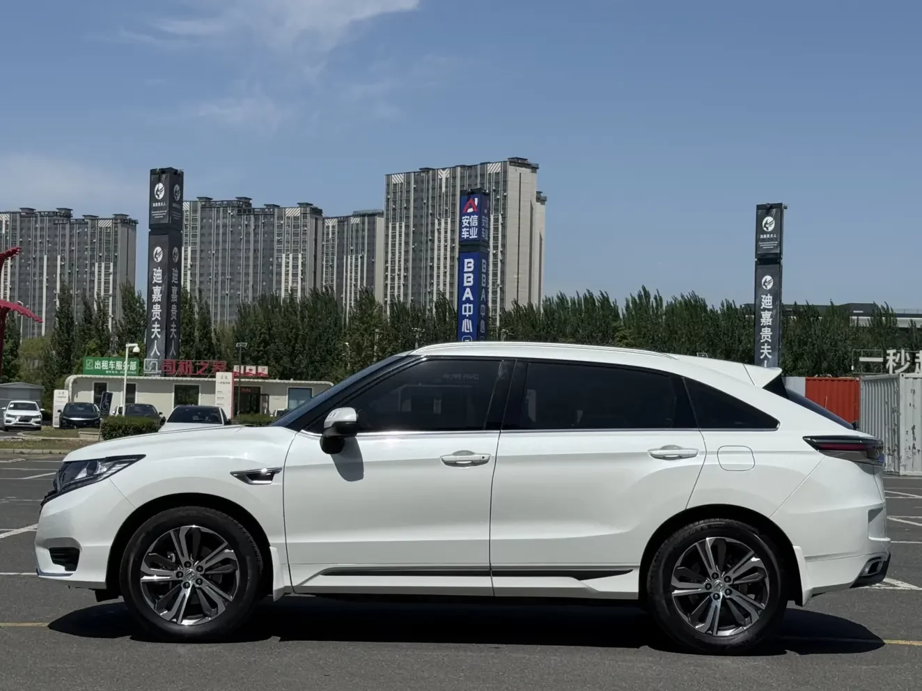 Honda UR-V
