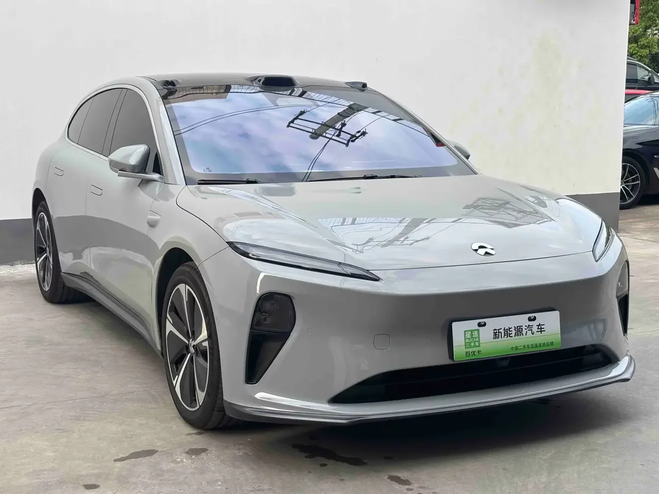 NIO ET5T