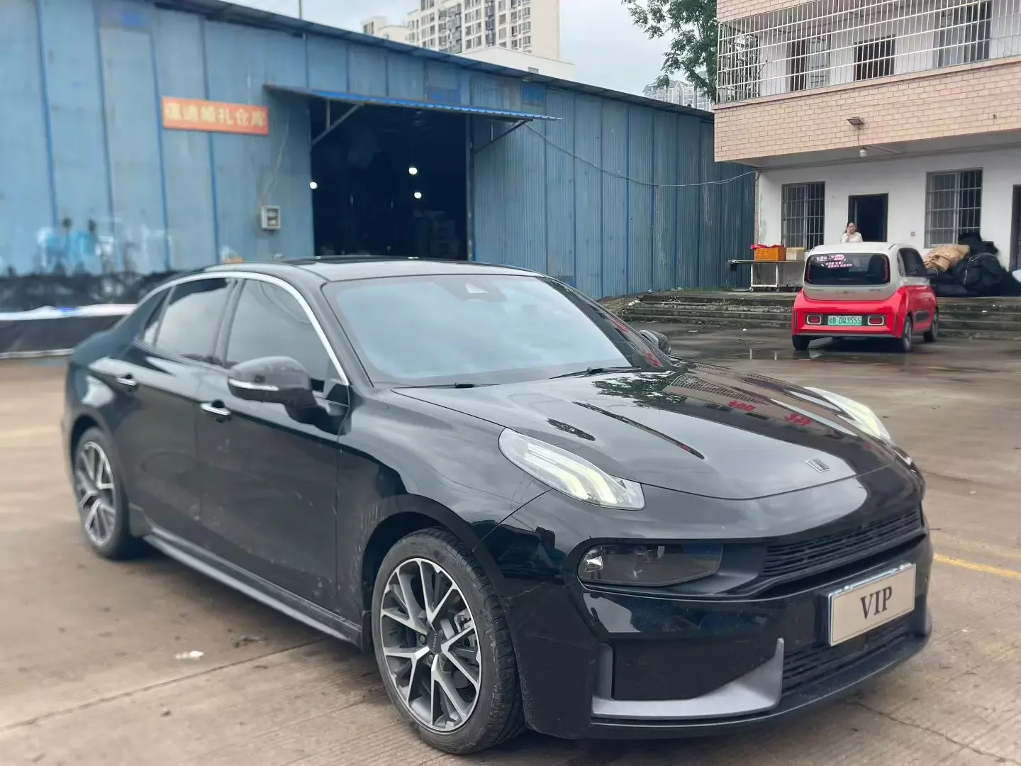 Lynk & Co 03