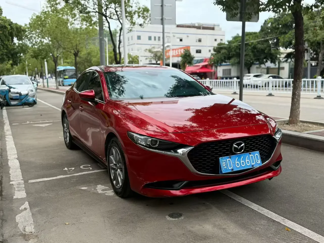 Mazda Axela
