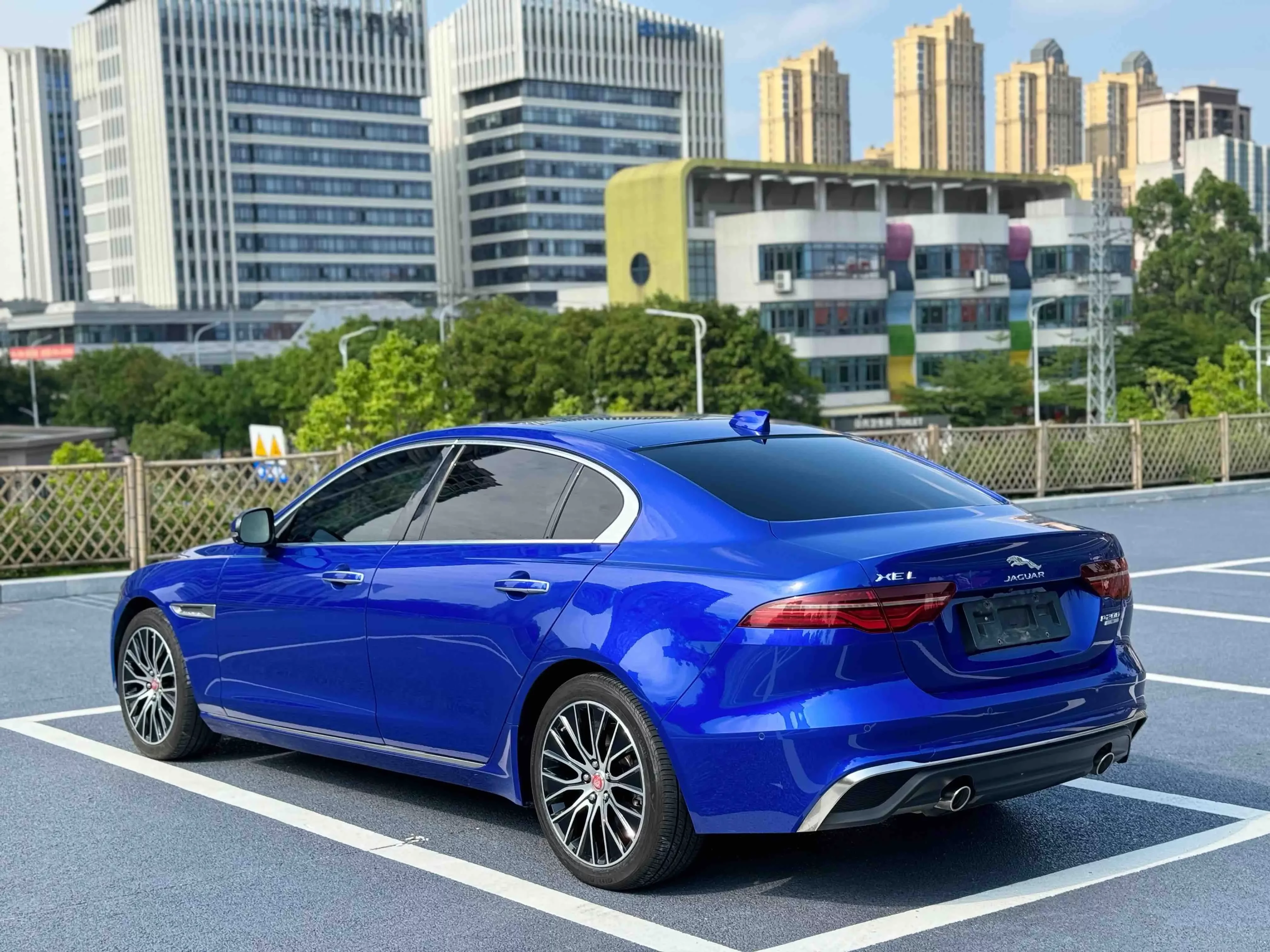 Jaguar XEL