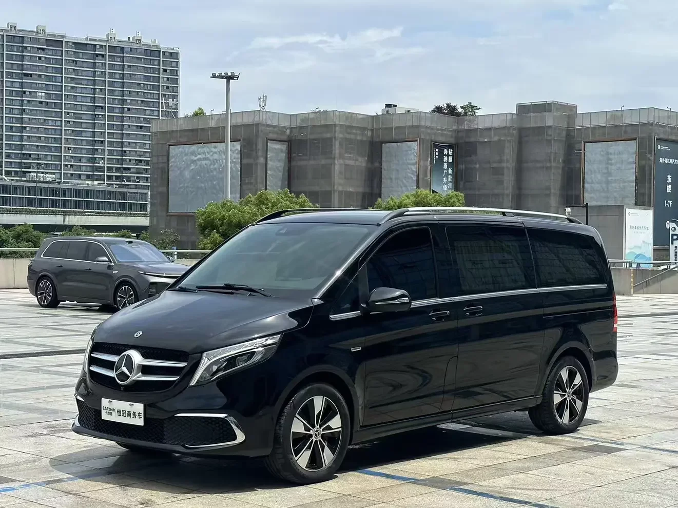 Mercedes-Benz V Class