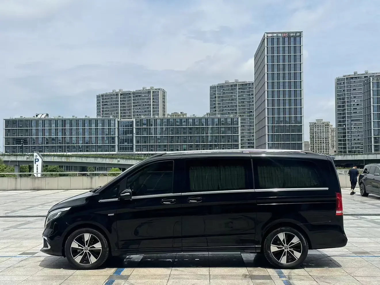 Mercedes-Benz V Class