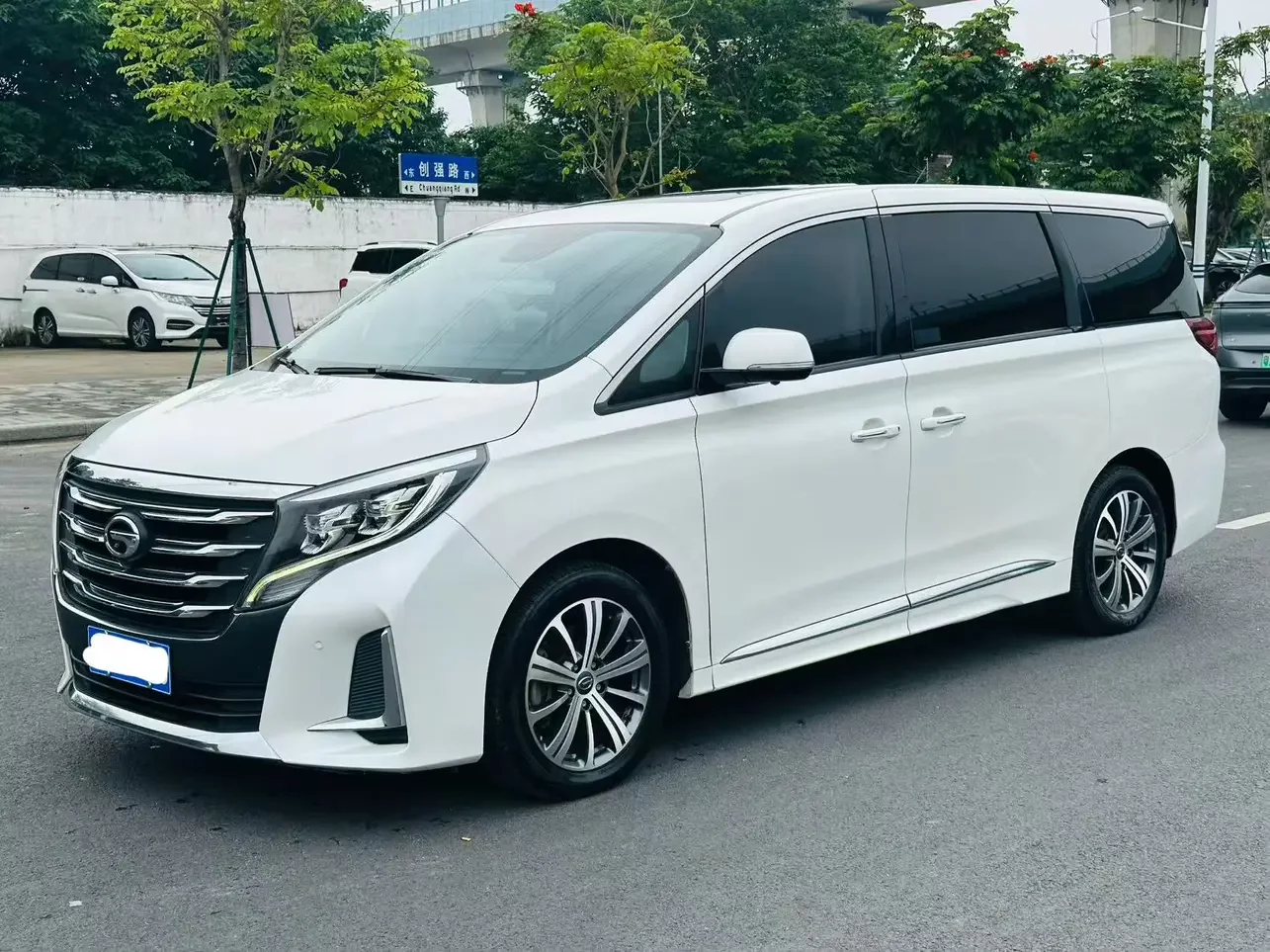 GAC Trumpchi M8