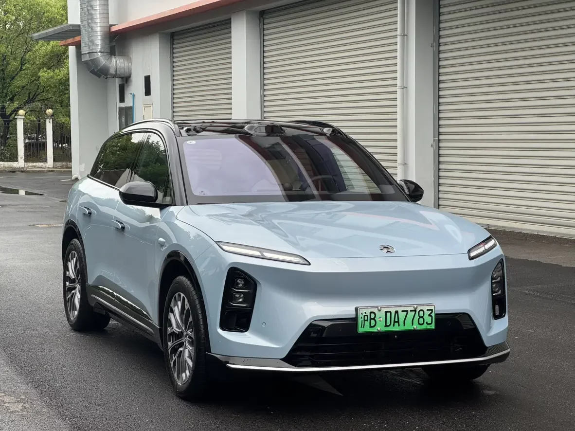 NIO ES6