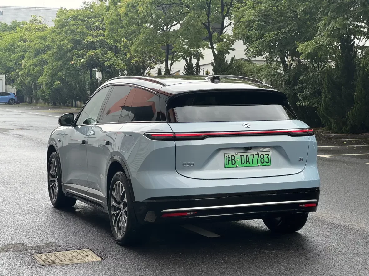 NIO ES6