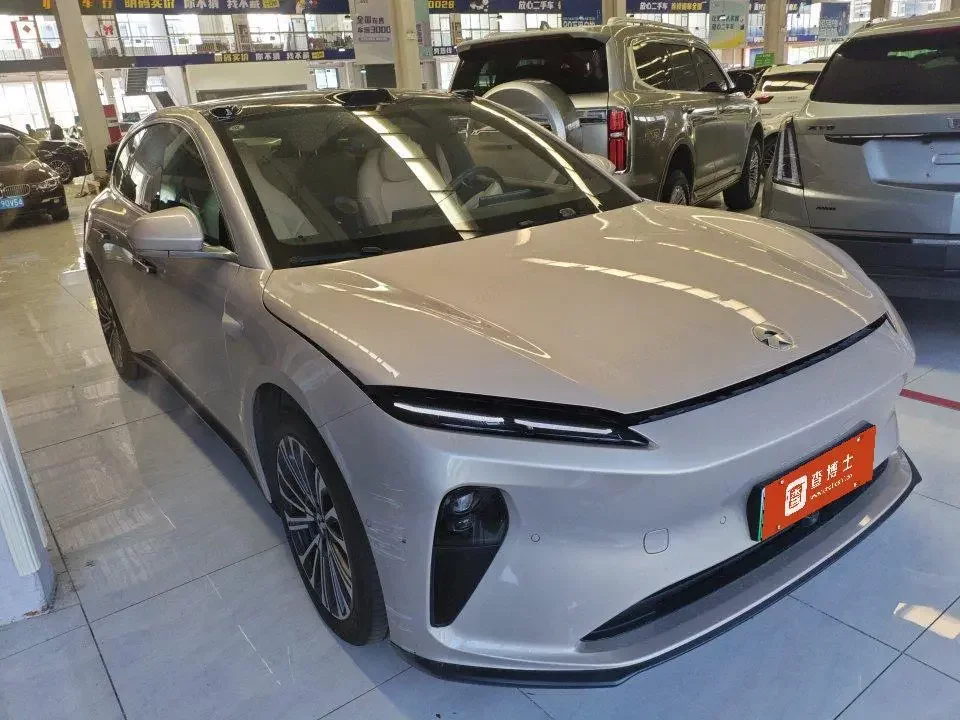 NIO ET5T  из Китая