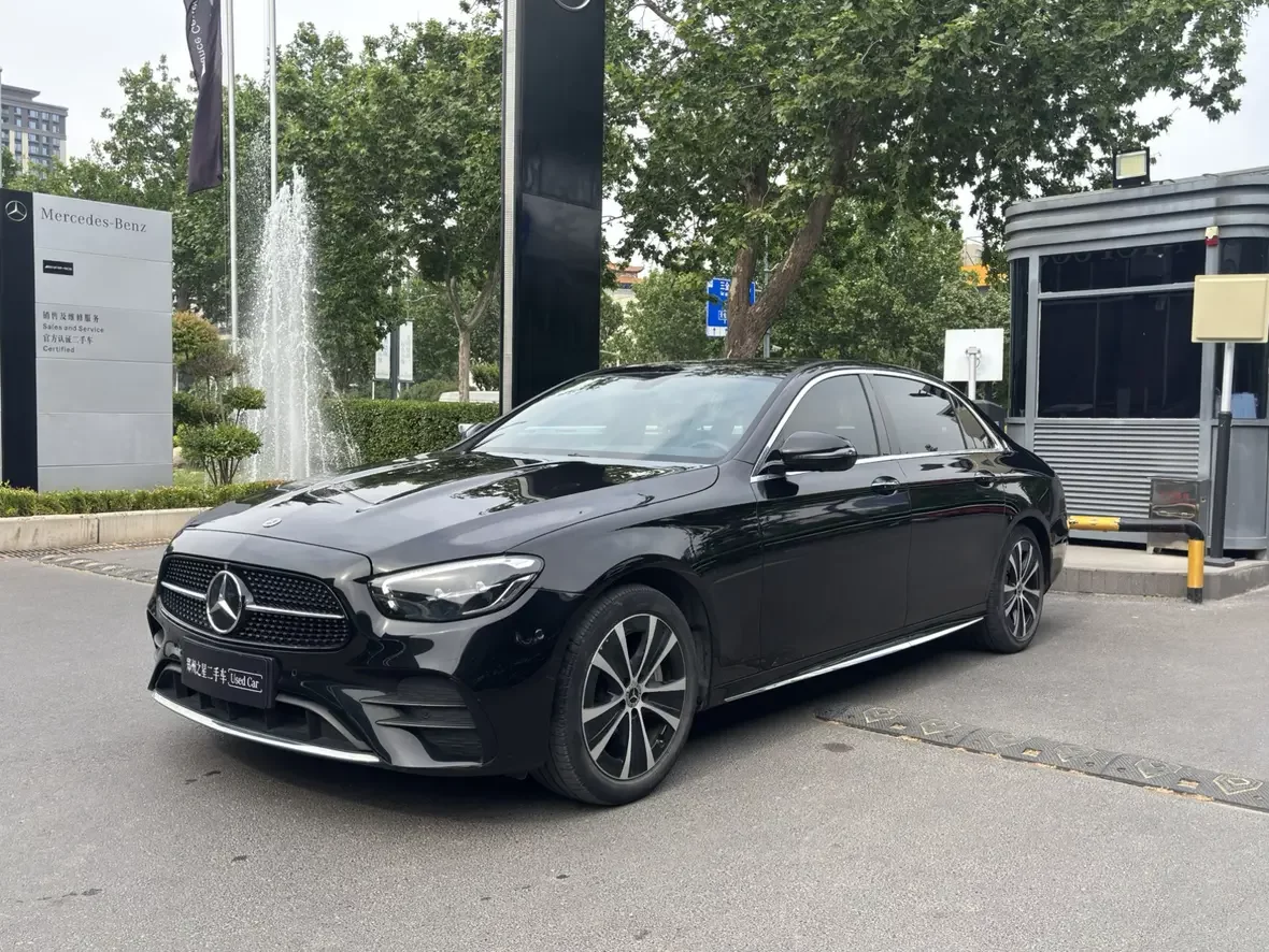 Mercedes-Benz E-Class PHEV