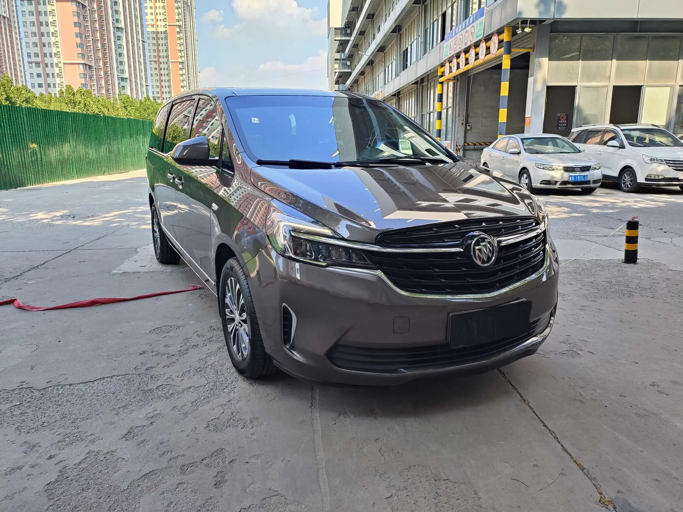 Buick GL8