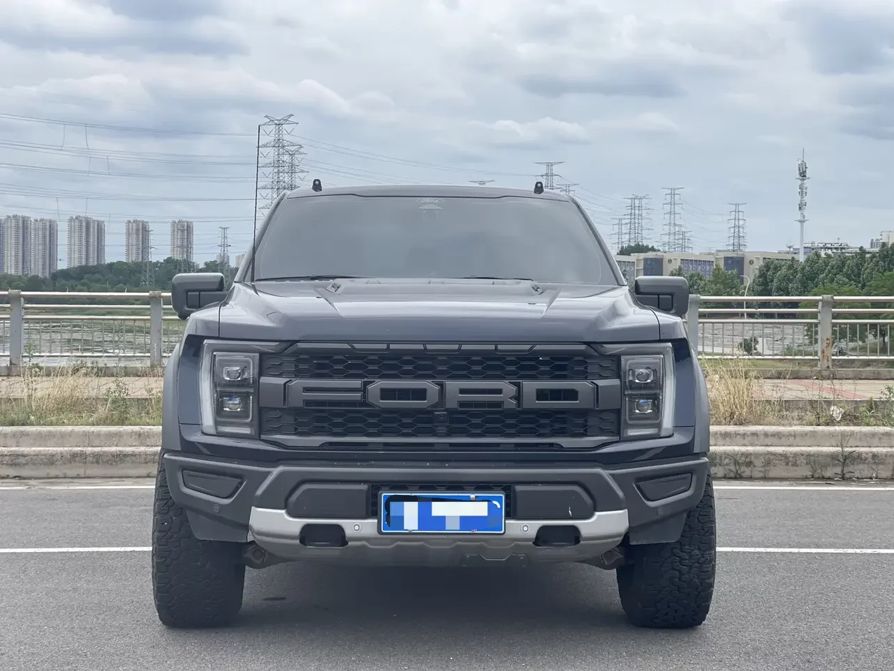 Ford F-150 Raptor