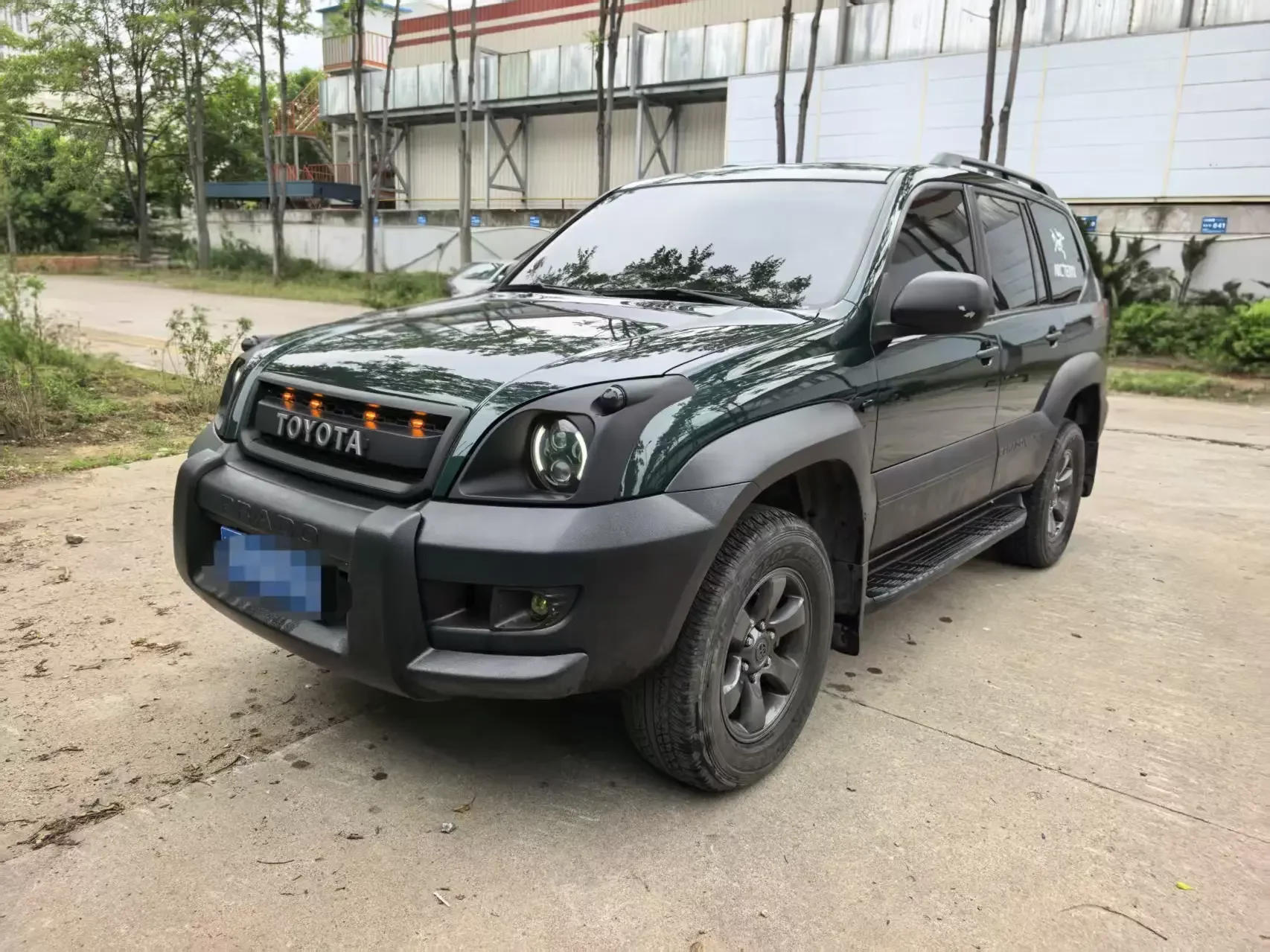 Toyota prado