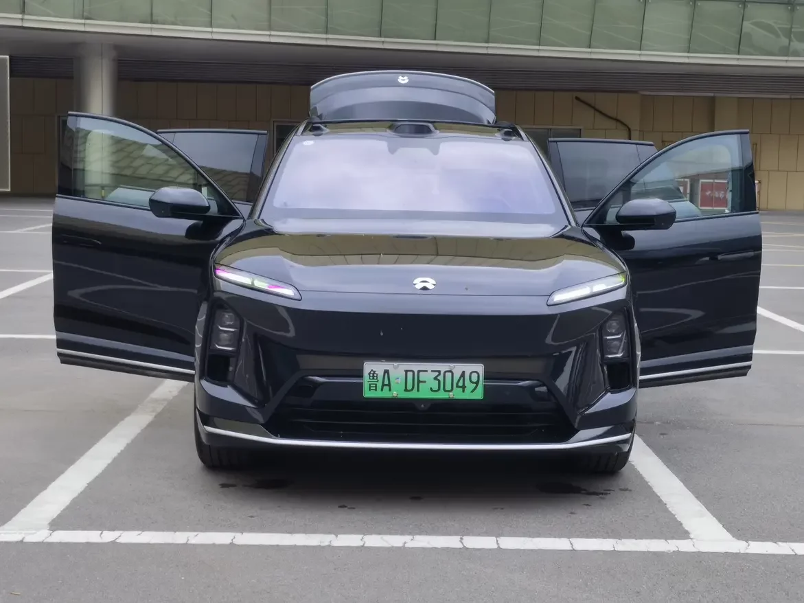 NIO ES6