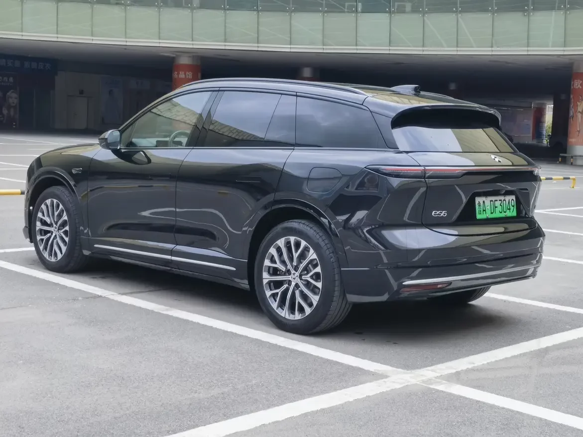 NIO ES6