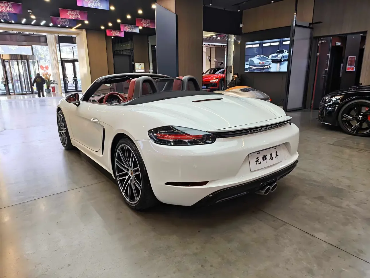 Porsche 718