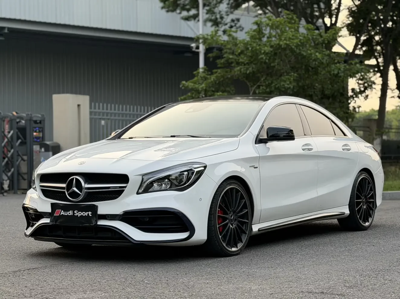 Mercedes-Benz Mercedes CLA AMG