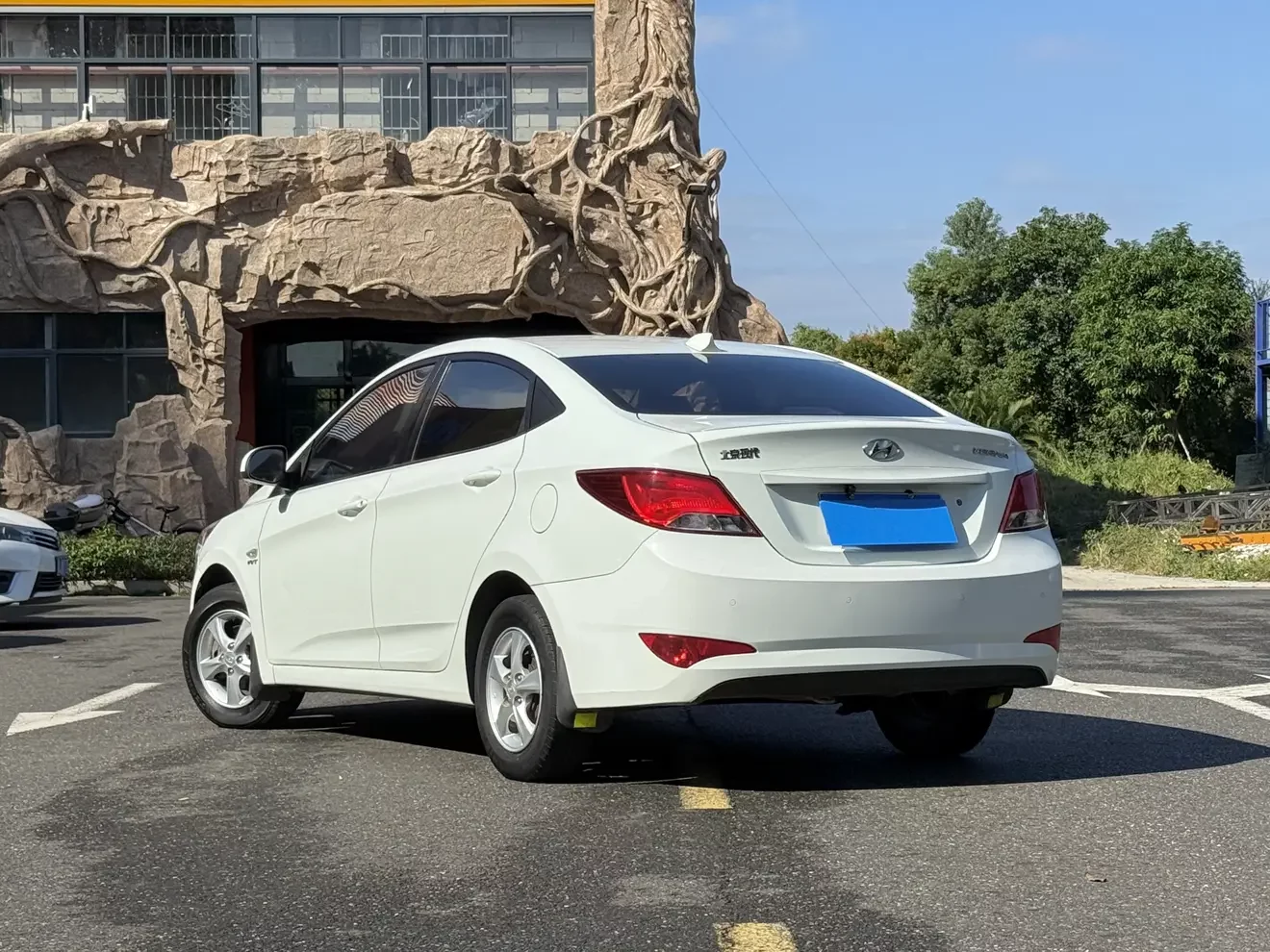 Hyundai Verna
