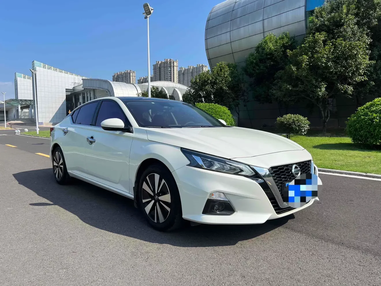 Nissan Altima