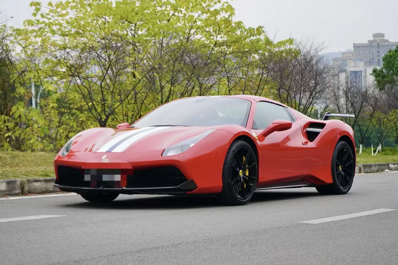 Ferrari 488