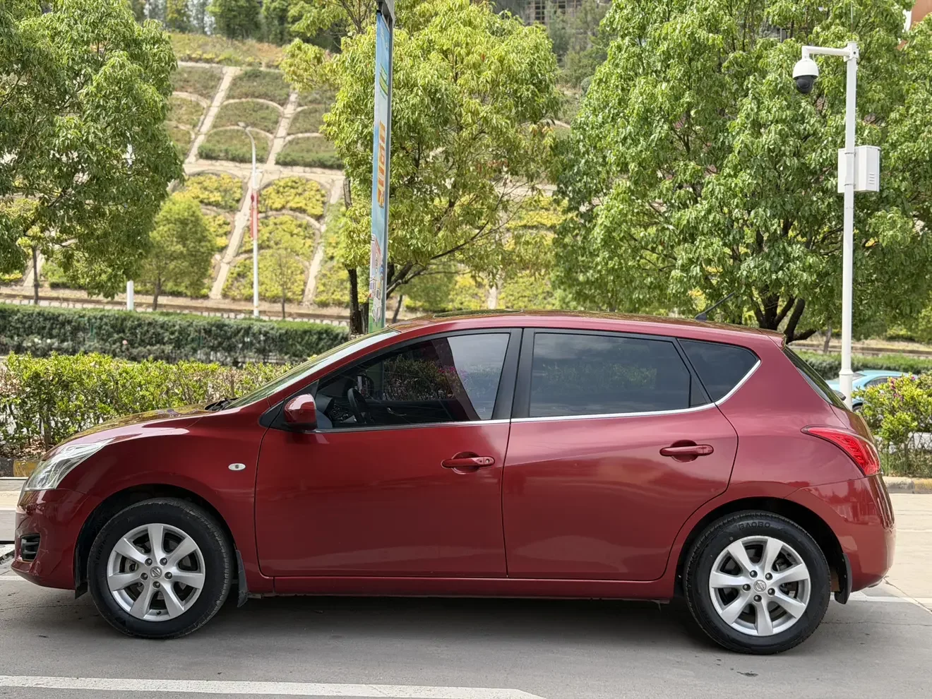 Nissan Tiida