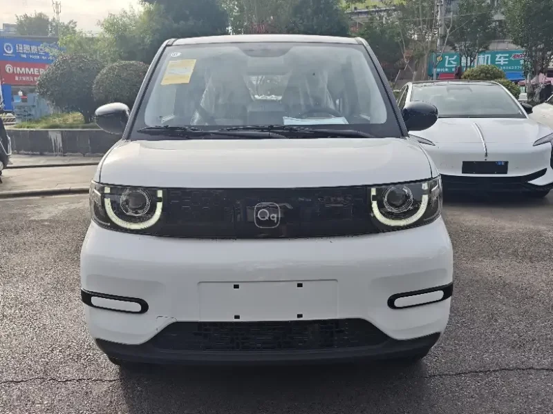 Chery QQ ice cream