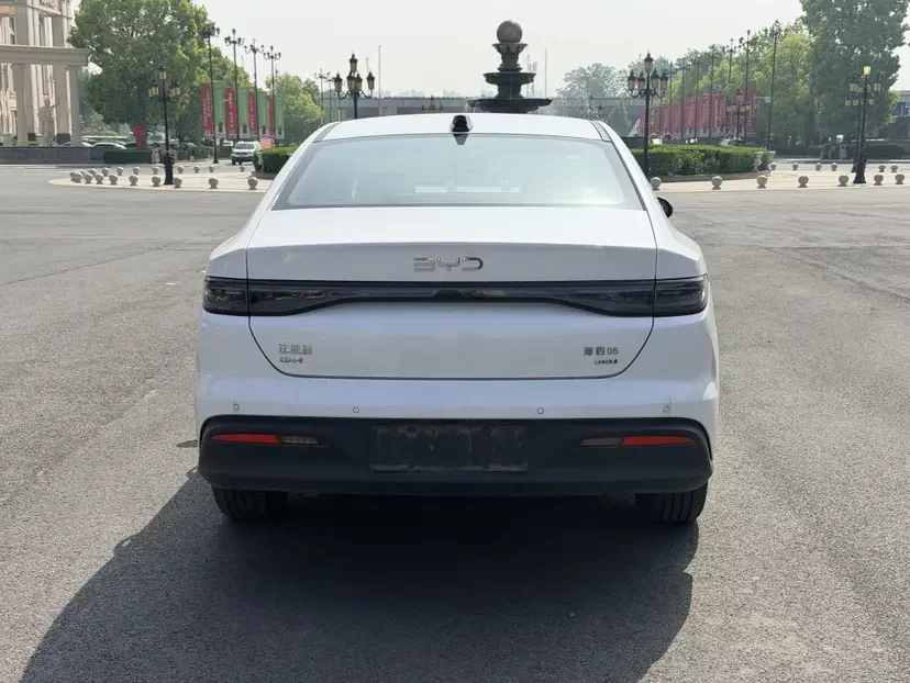 BYD Seal 05DM