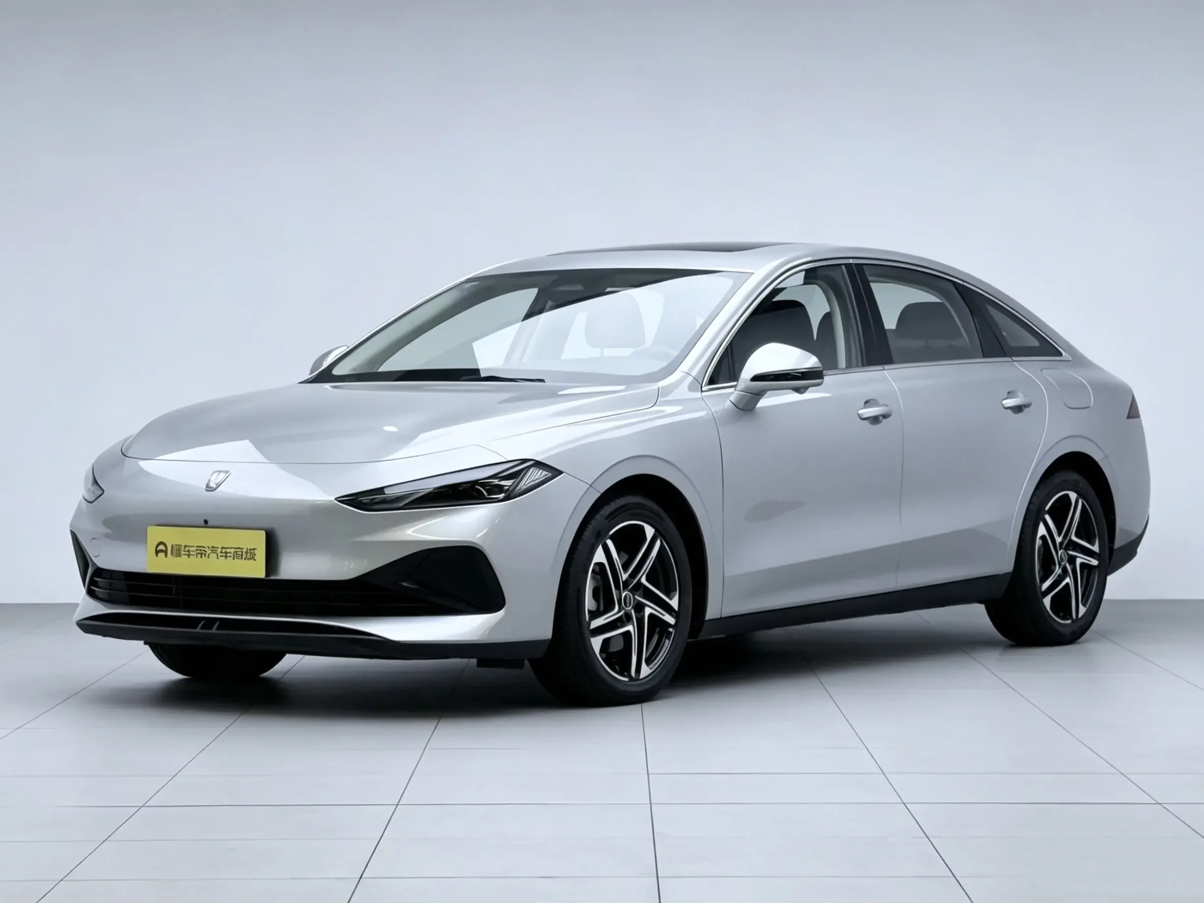 Roewe D7 DMH