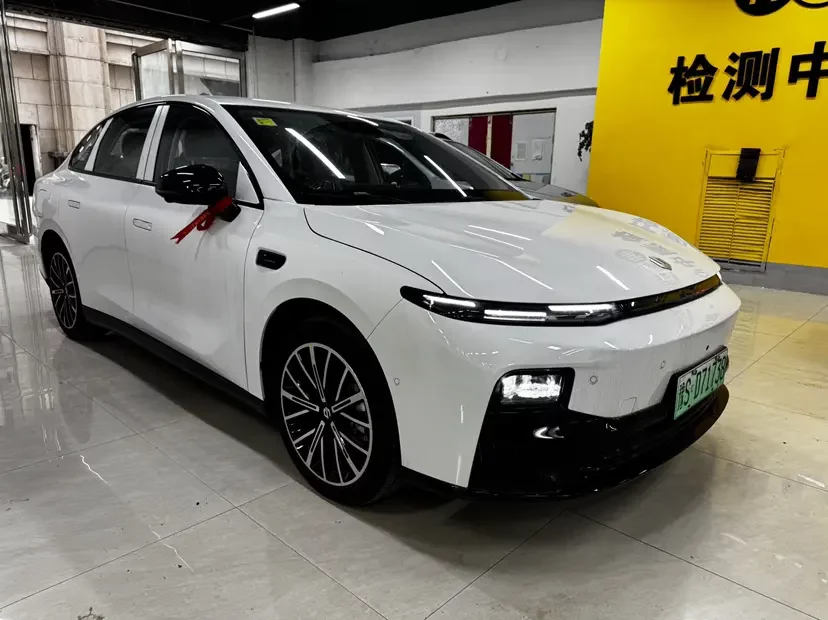 Leapmotor Leap running B01