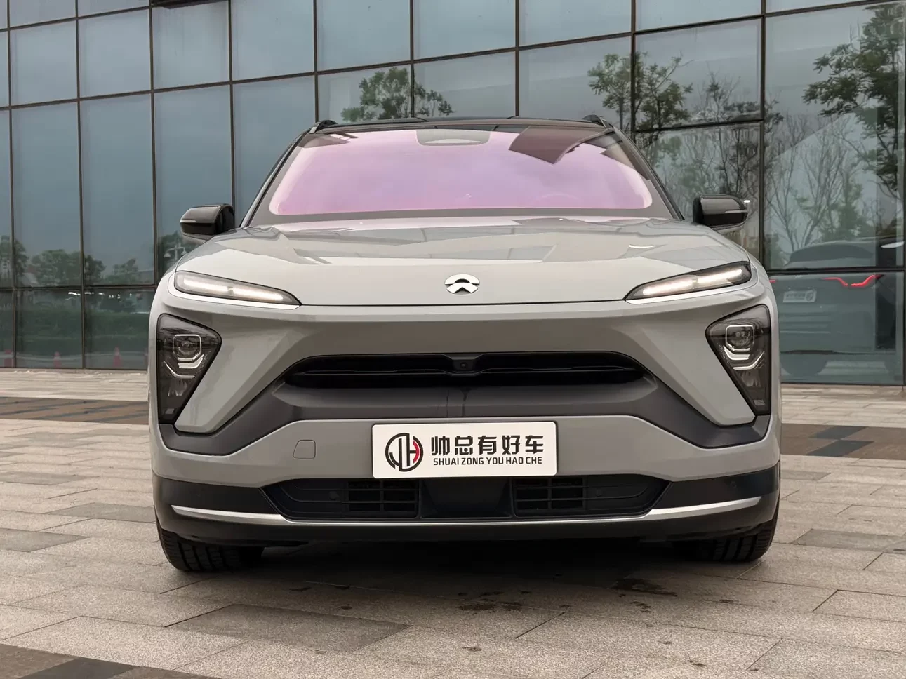 NIO ES6