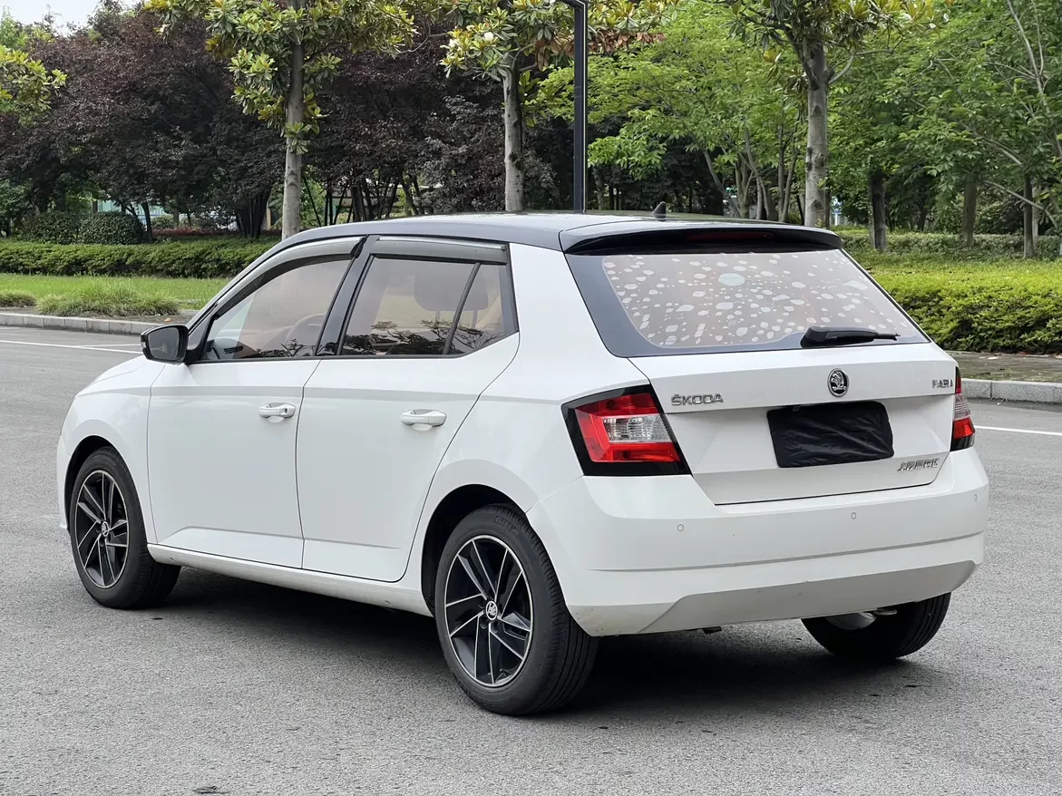 Skoda Jing Rui