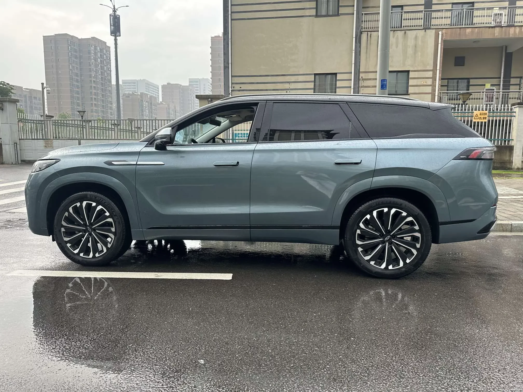 Chery Tiggo 9