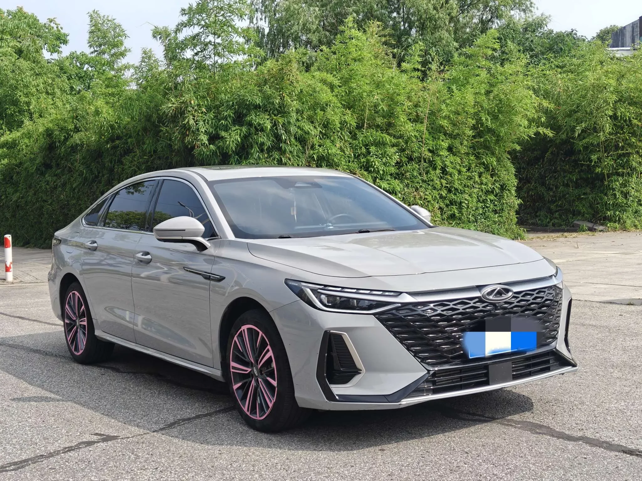 Chery Arrizo 8