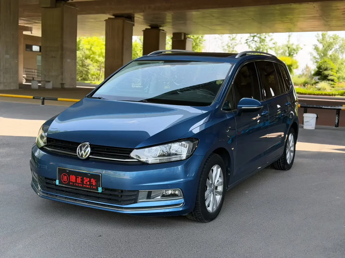 Volkswagen Touran L