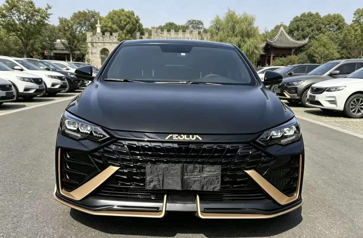 Dongfeng Yixuan MAX