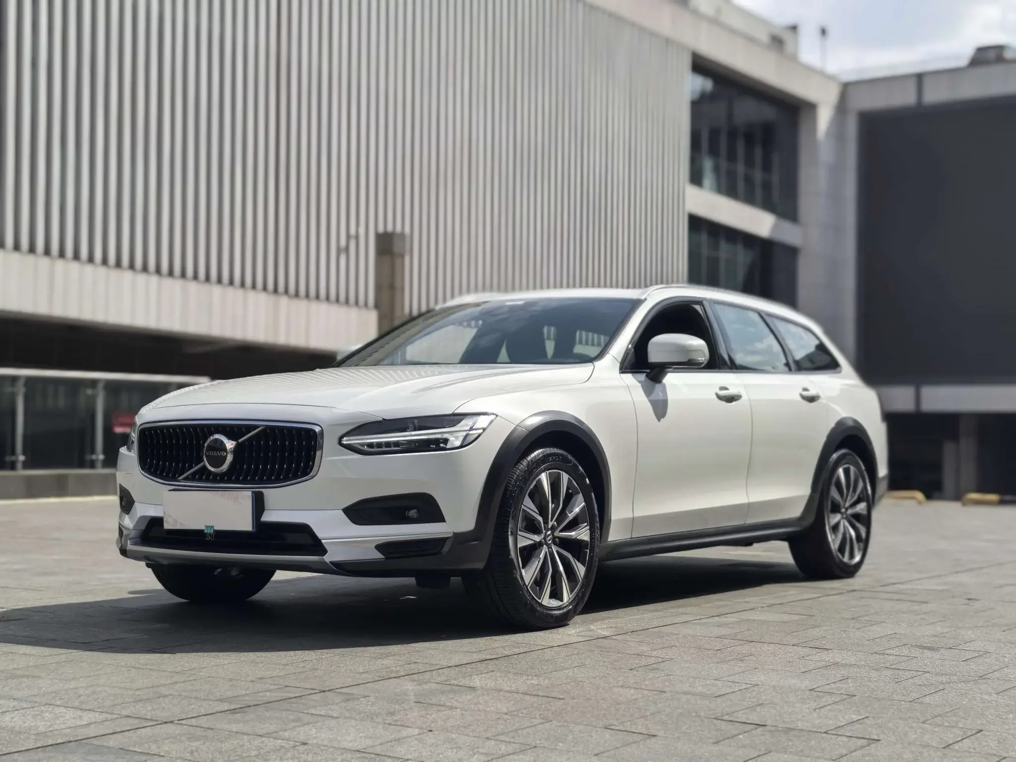 Volvo V90