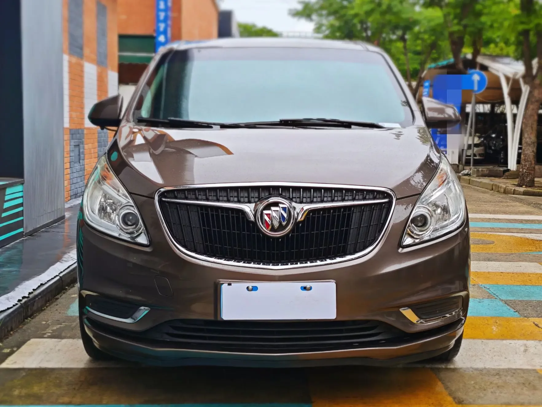 Buick GL8