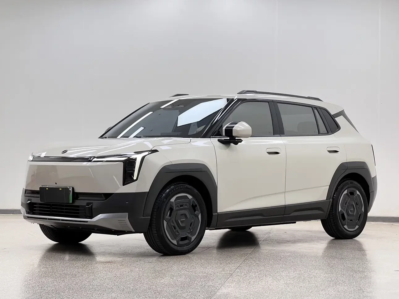 Dongfeng Nano 06