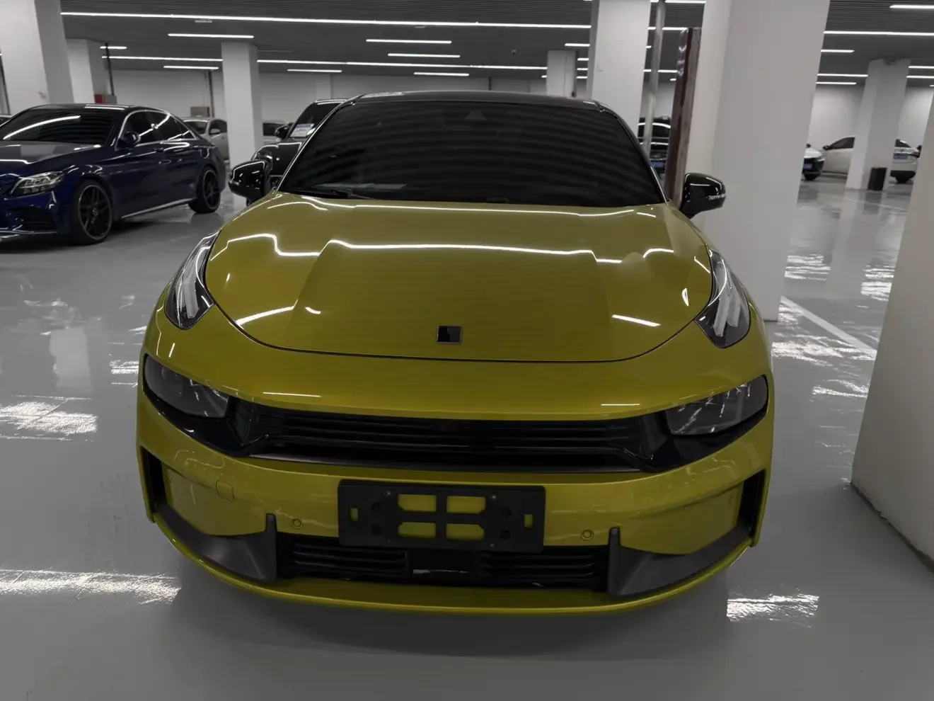 Lynk & Co 03