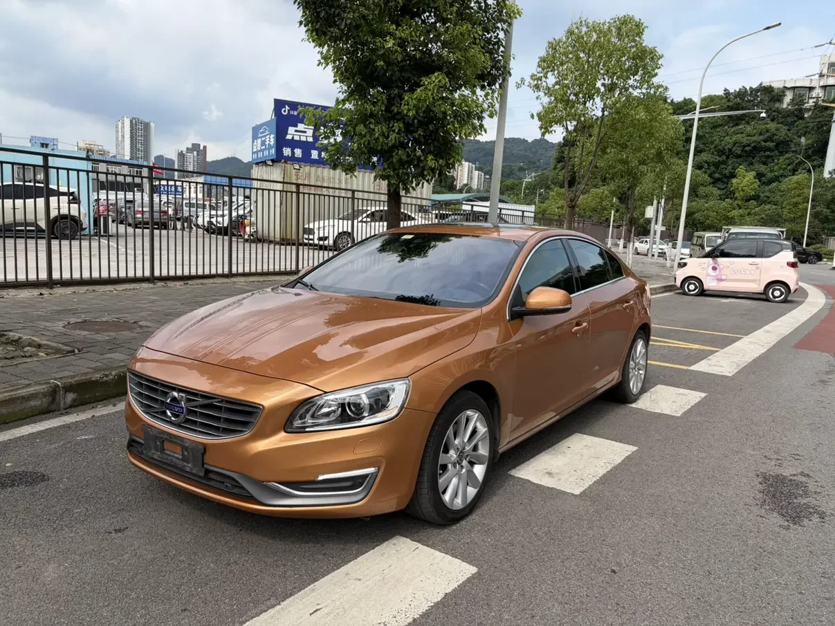 Volvo S60