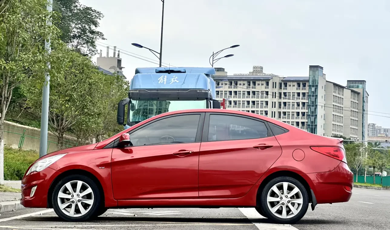 Hyundai Verna