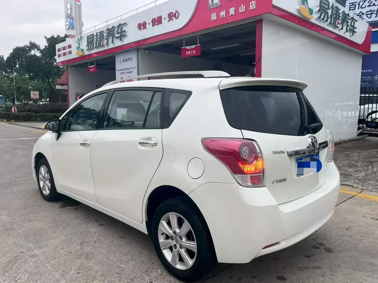 Toyota Verso / EZ
