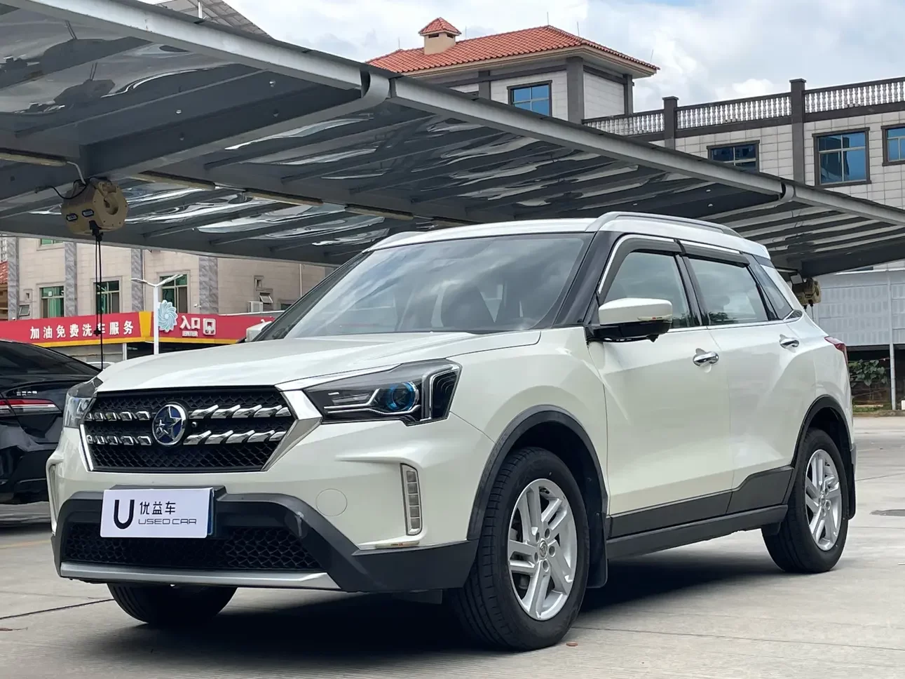 Kai Chen Venucia T60