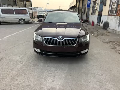 Skoda SuperB
