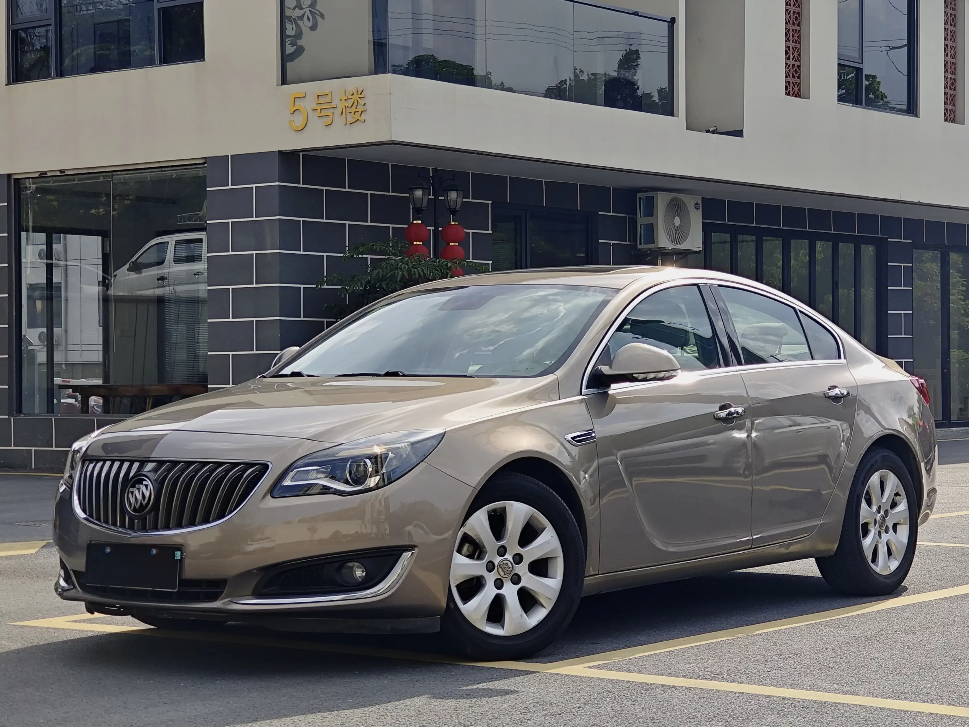 Buick Majesty