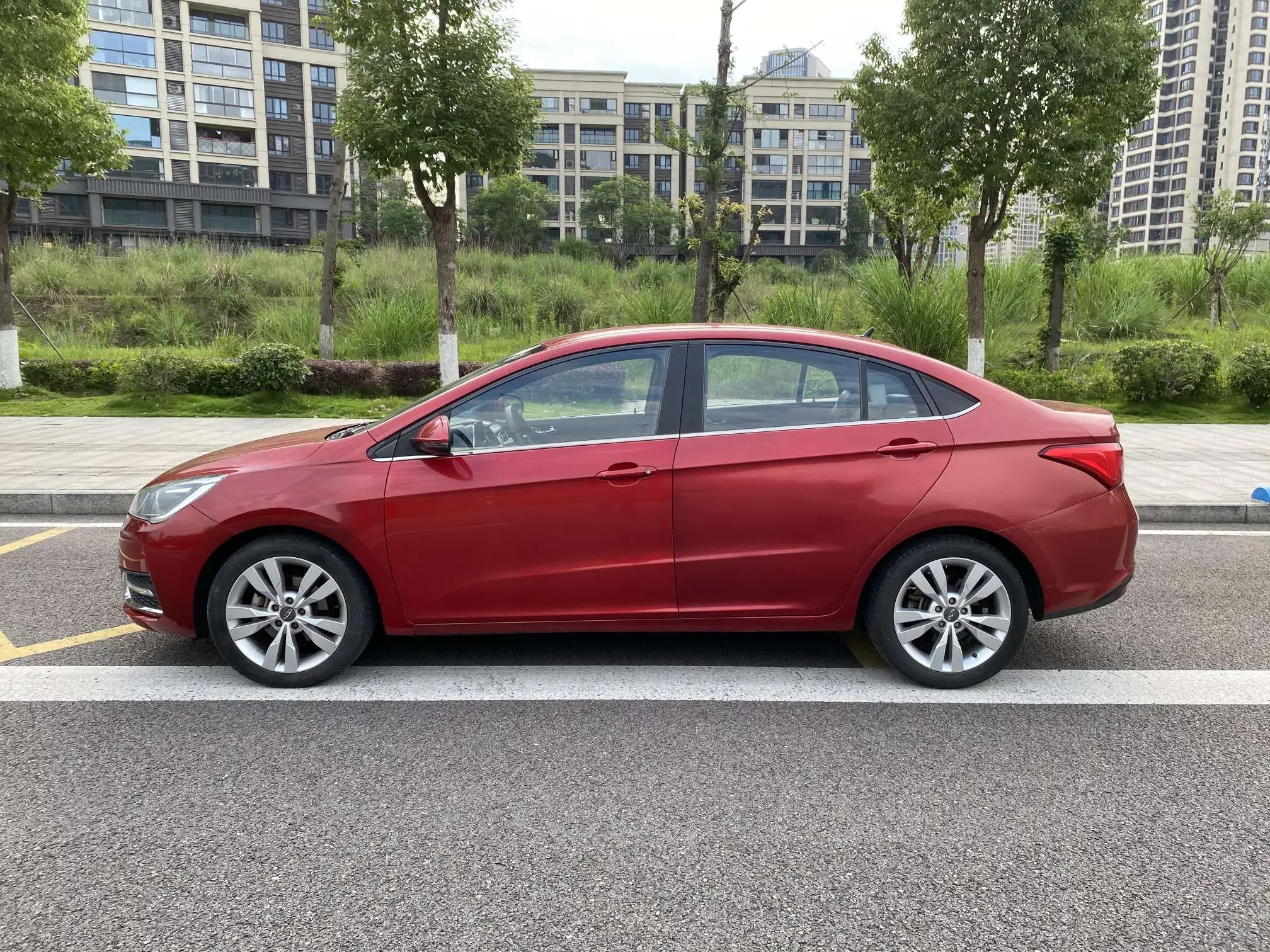 Chery Arrizo 5