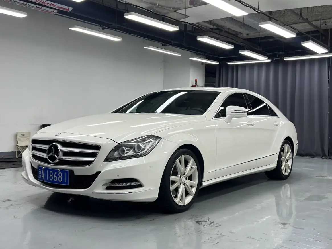 Mercedes-Benz CLS