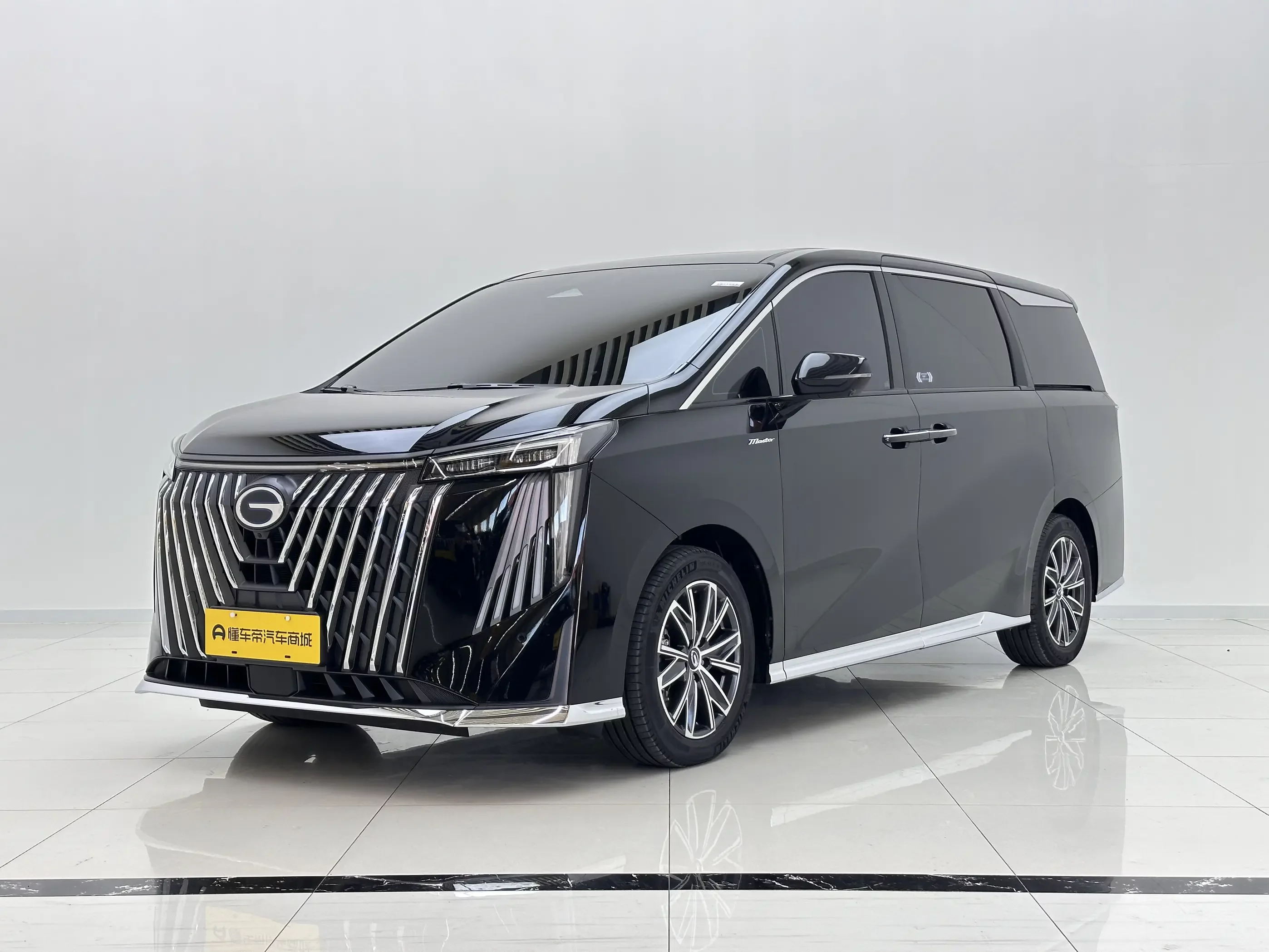 GAC Trumpchi M8