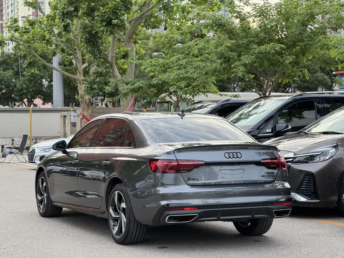 Audi A4L