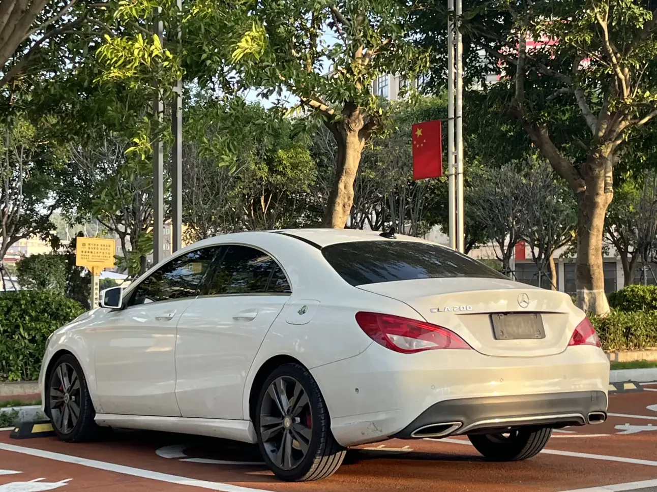 Mercedes-Benz CLA (Imported)