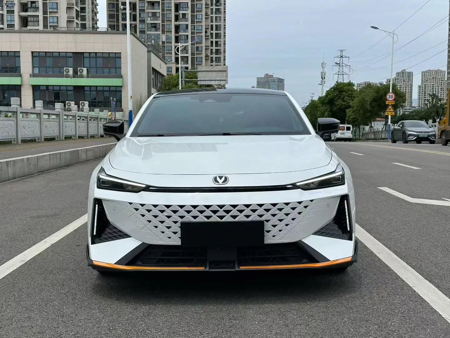 Changan UNI-V